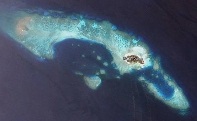 a satellite photo of Makunudu island in the maldives